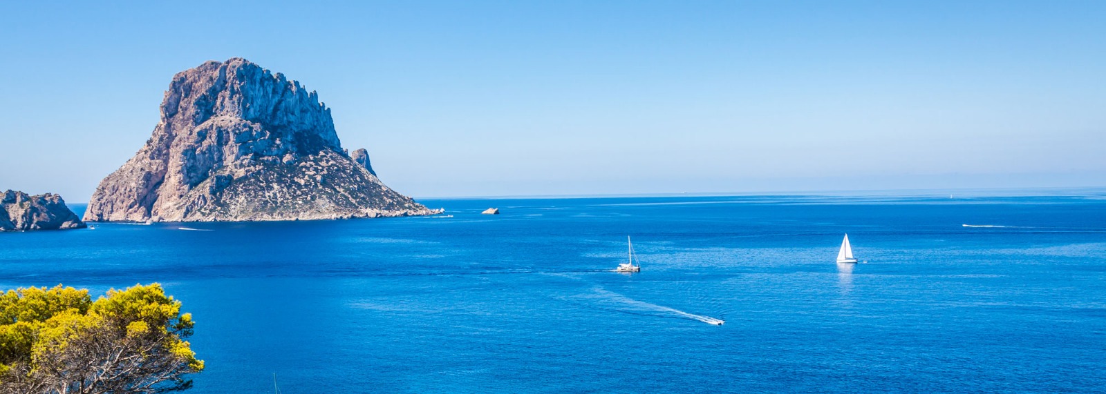 Why YOU should do a season in Ibiza!